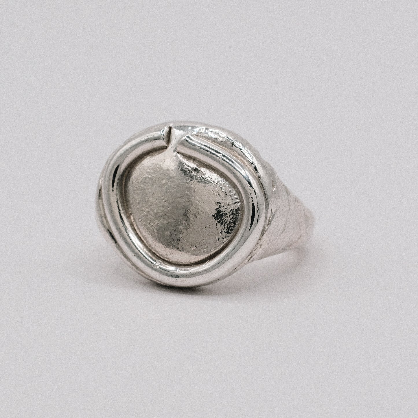 ARI RING